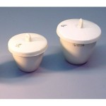 CRUCIBLE 25ML WITH LID PORCELAIN SQUAT FORMabc